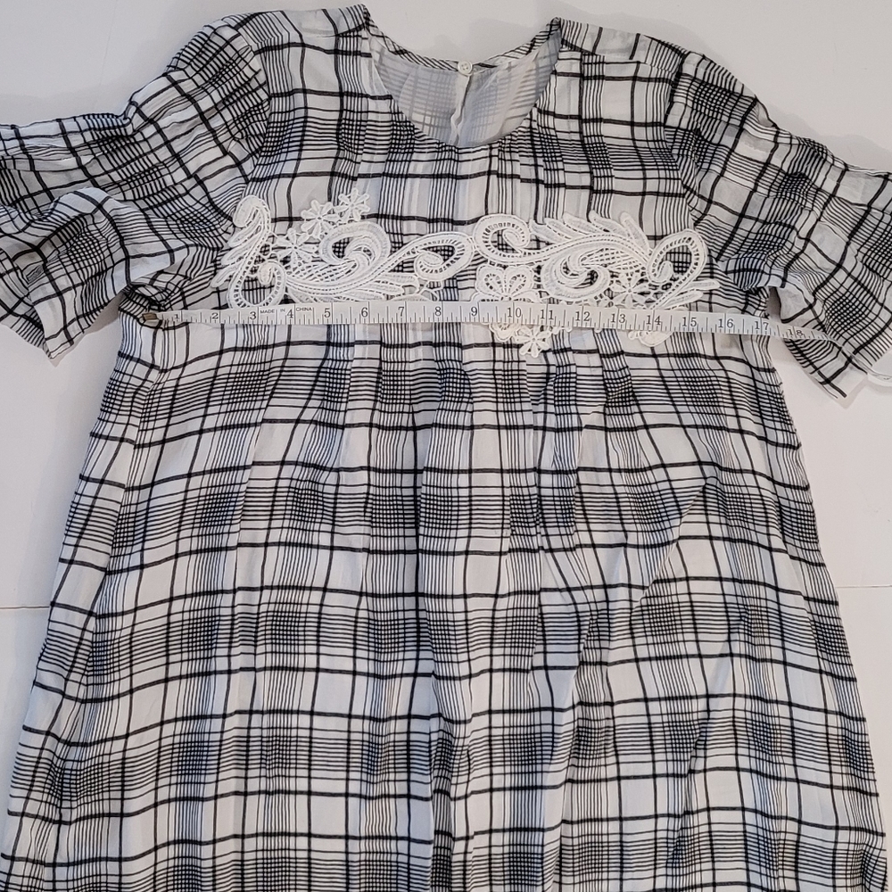 Flowy top - Picture 3 of 14